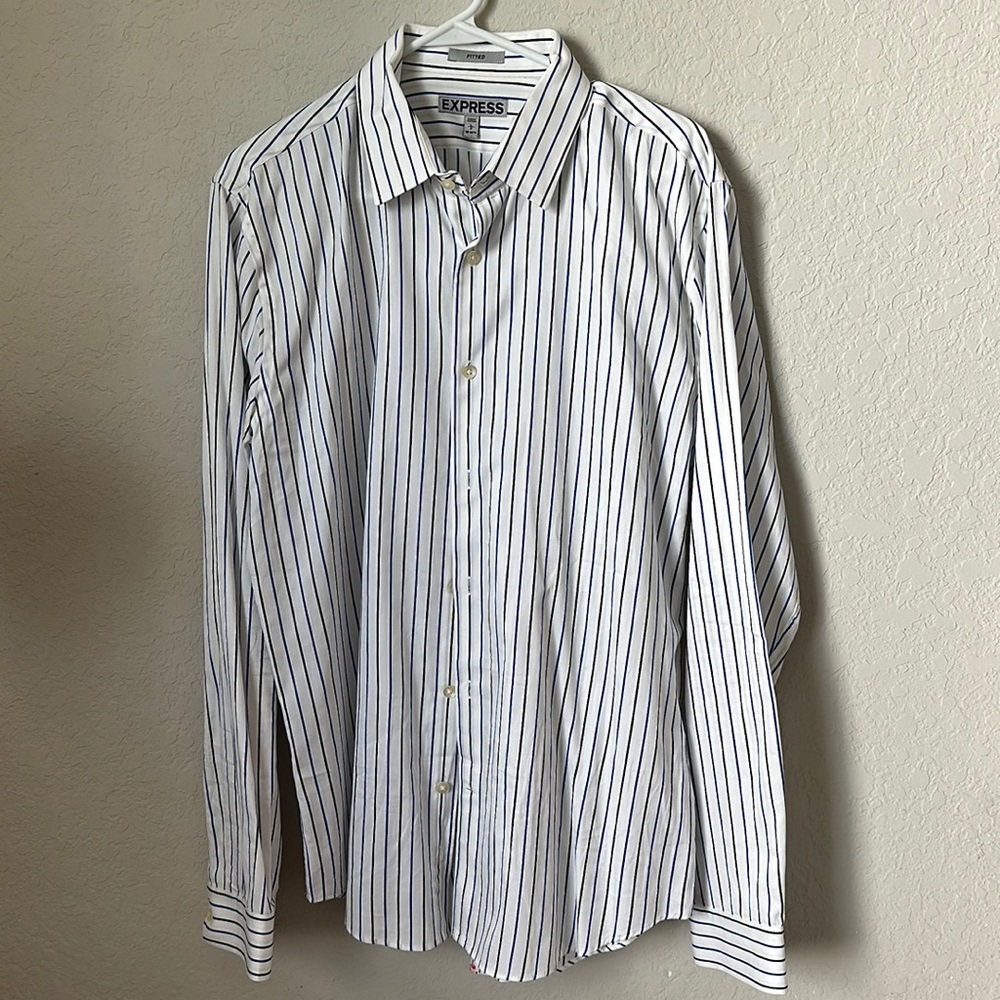 Mens express long sleeve button down size Large